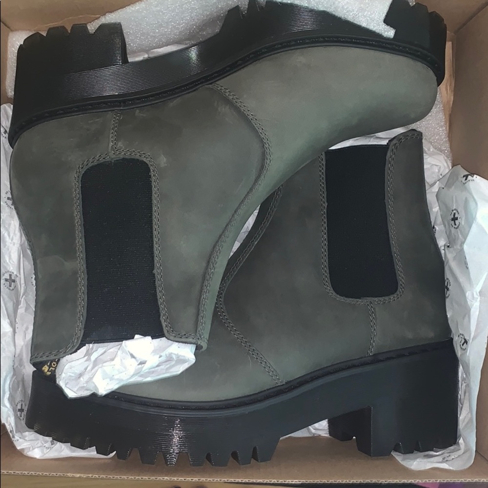 ROMETTY WOMEN'S MOLDOVA LEATHER PLATFORM CHELSEA